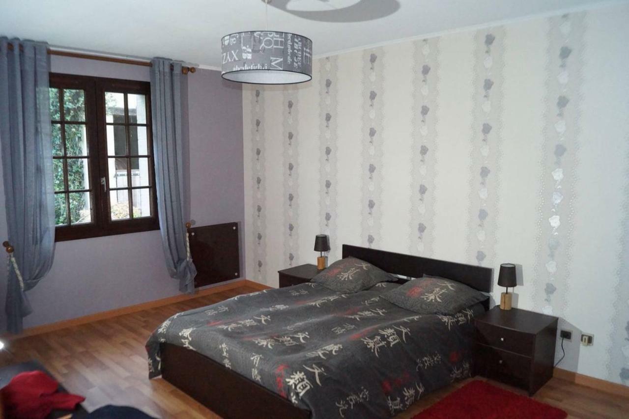 Maison Au Calme A La Campagne Saint-Pierre-de-Bailleul ภายนอก รูปภาพ