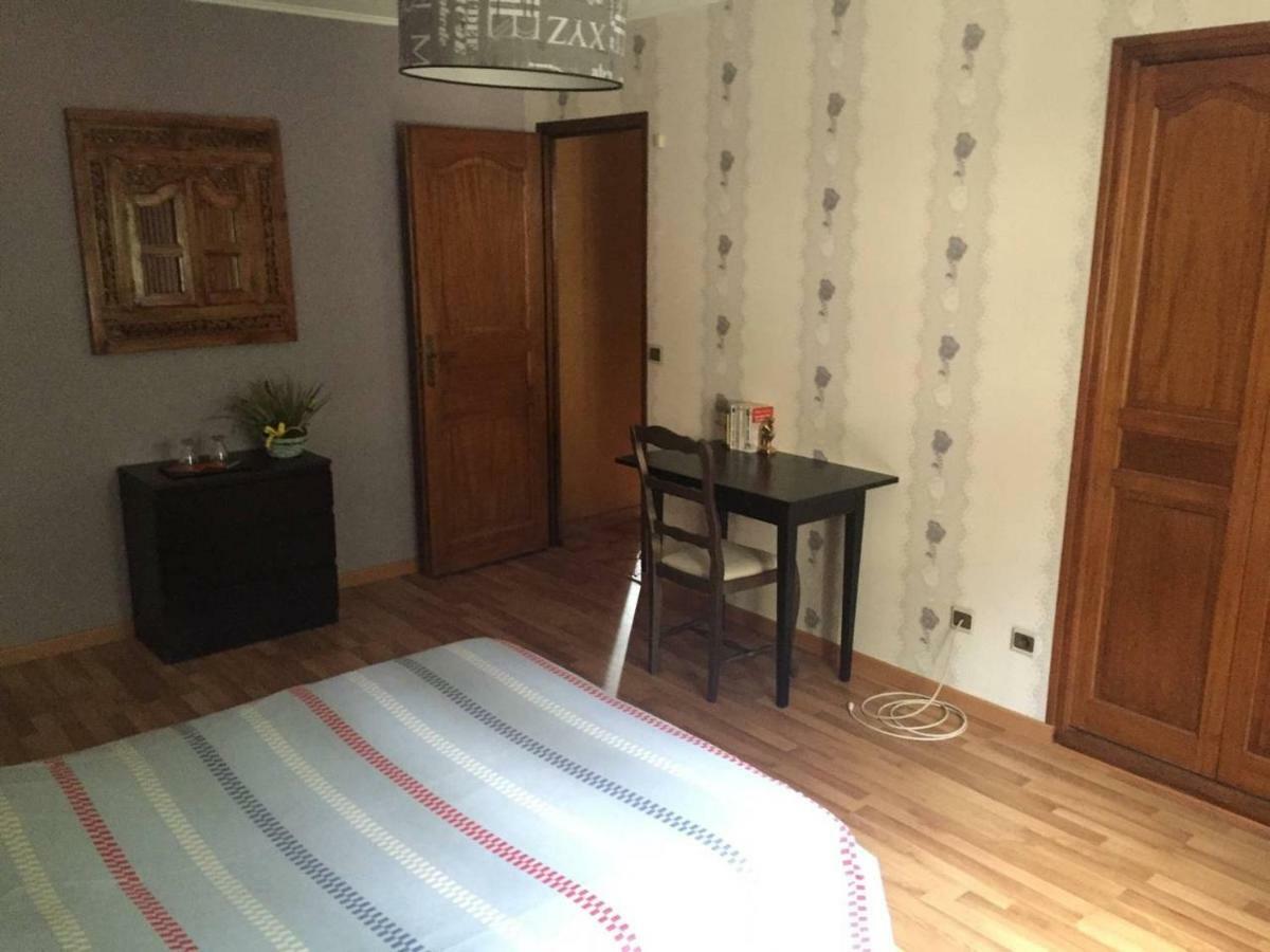 Maison Au Calme A La Campagne Saint-Pierre-de-Bailleul ภายนอก รูปภาพ