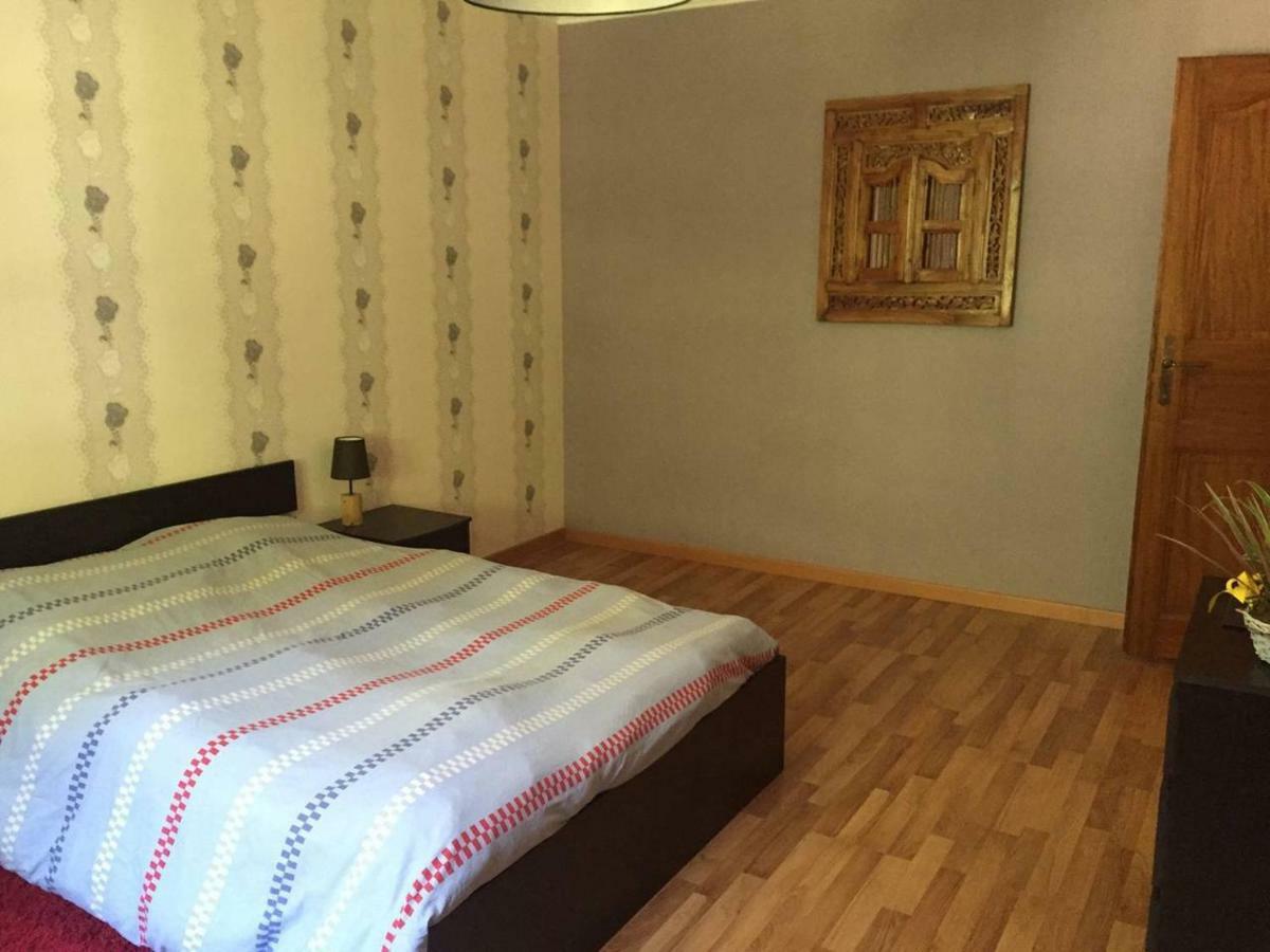 Maison Au Calme A La Campagne Saint-Pierre-de-Bailleul ภายนอก รูปภาพ